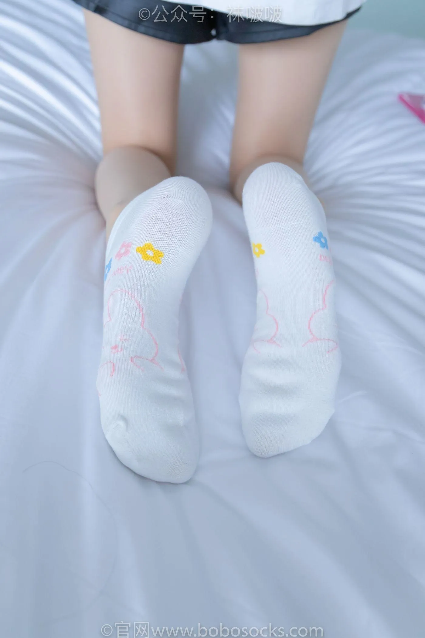 [BoBoSocks袜啵啵]NO.015 稚予-阿迪板鞋、白色短棉袜、肉丝 [135P]插图9